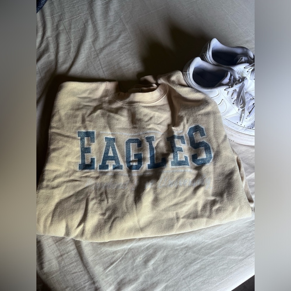 “eagles” crewneck